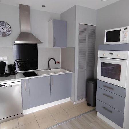 Welcome Logement Avec Terrasse Proche Bordeaux Saint-André-de-Cubzac Exterior foto